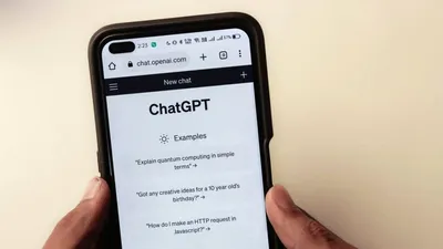 Aplicația mobilă ChatGPT: scădere a descărcărilor și utilizării zilnice