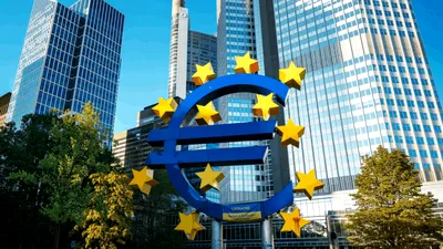 Comisia Europeană aprobă renegocierea PNRR. România așteaptă undă verde finală în august, dar disputa politică riscă să blocheze reformele