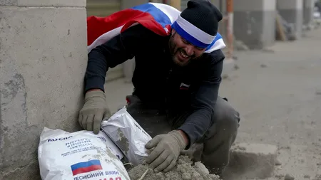 Rușii fură din propriile fortificații de pe front. Anchetă privind furturi de la granița cu Ucraina