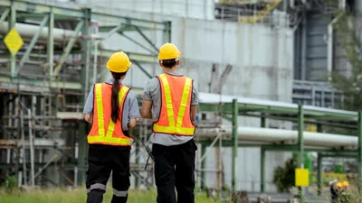 Uniunea Europeană ia în considerare scăderea plafonului de preț la petrolul rusesc și blocarea gazoductelor Nord Stream