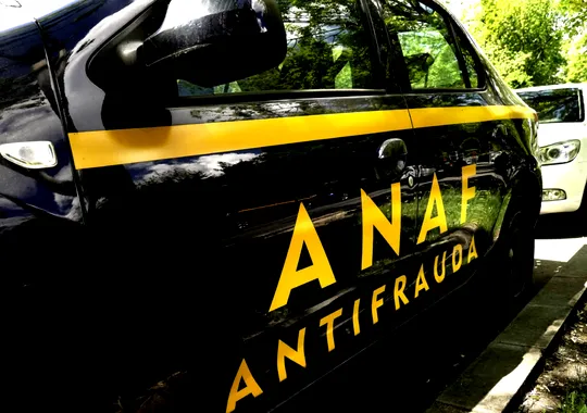 ANAF: O persoană din Argeș ar fi prejudiciat statul cu peste 1,1 milioane de lei prin vânzarea a 75 de autoturisme