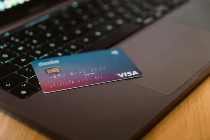 Revolut introduce o actualizare. Ce faci dacă rămâi fără bani în cont și vrei să faci o plată