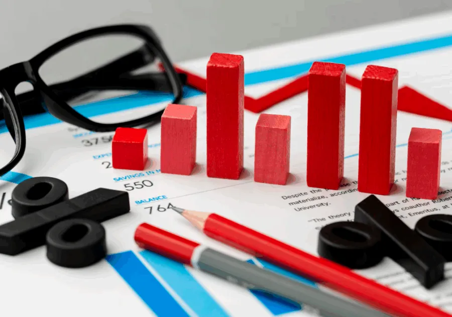 Deficitul comercial al României a scăzut cu 15,5% față de acum un an