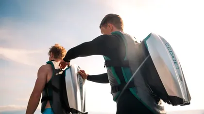 Cât costă jetpack-ul subacvatic care îți dă superputeri și transformă scufundările în experiențe SF