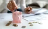 Depozitele firmelor și populației au ajuns la un nou record în iulie 2025. Cât a crescut economisirea în lei și valută
