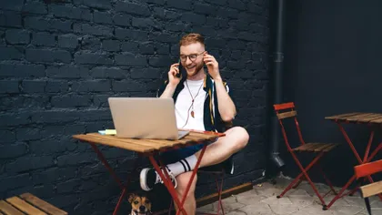 Studiu federal: companiile care preferă munca de la birou pierd talente și își asumă costuri mai mari