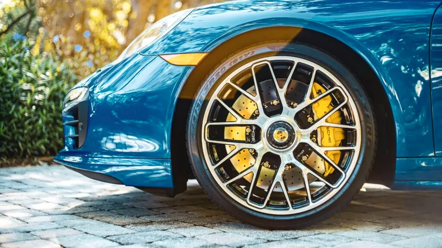 Industria auto este în derivă. Pentru furnizori, urmează declinul?