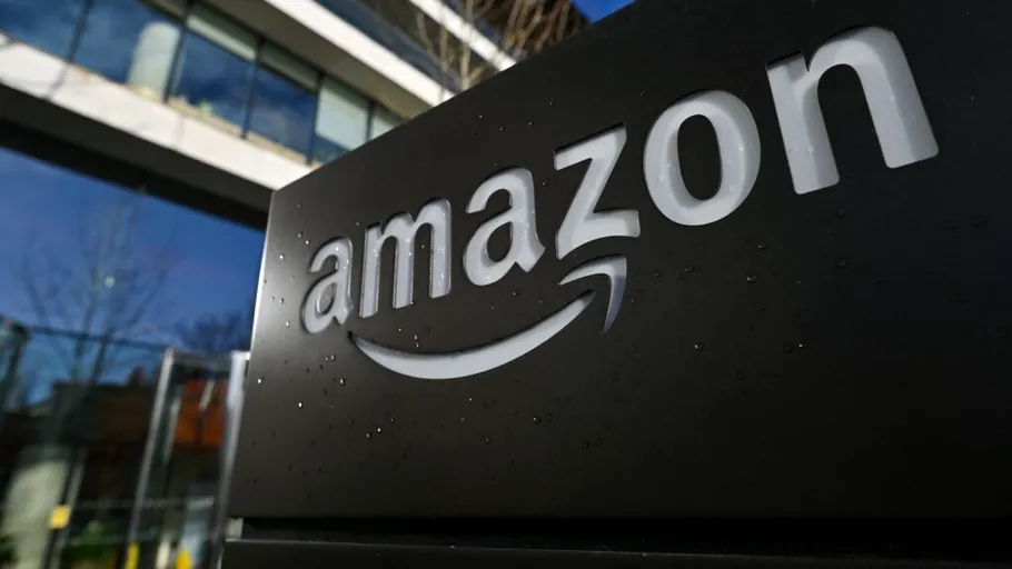 Amazon ia în calcul concedierea a până la 30.000 de angajați