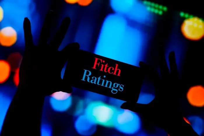 Erste Group estimează că România va reveni pe piețele internaționale în septembrie, condiționată de Fitch