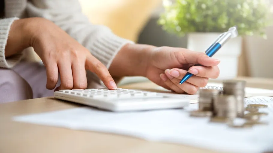 BCE estimează că expunerea gospodăriilor la credite ipotecare va limita semnificativ consumul privat în zona euro până în 2030