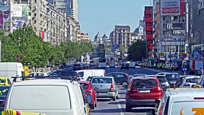 Atenție, șoferi! Din 2026 intră în vigoare noi reguli și taxe rutiere