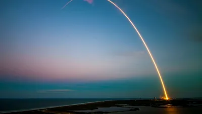 SpaceX intră în istorie: cel mai mare IPO din lume îl transformă pe Elon Musk într-un fenomen financiar fără precedent