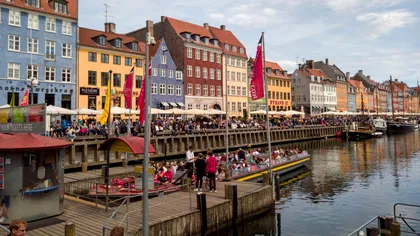 O fostă corporatistă a încercat rețeta fericirii danezilor. Secretul care a învins stresul și singurătatea