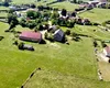 Au dat cât pe-un apartament în România și au cumpărat un întreg sat în Franța! Cuplul care a pus stăpânire peste un loc de poveste