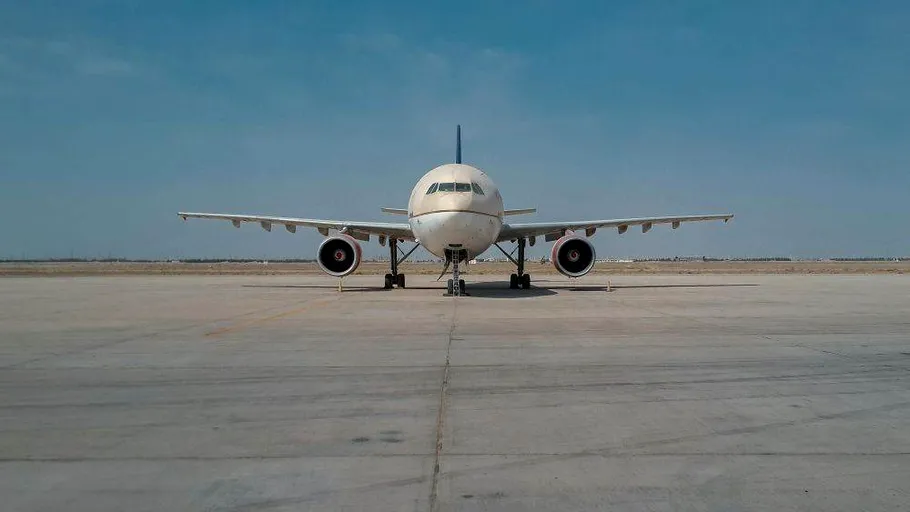 Cercetătorii chinezi au creat un tip de beton capabil să oprească aeronavele, imitând efectul unei perne de aer