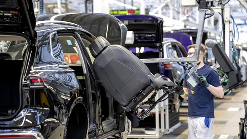 Industria auto germană îi cere lui Merz liberalizarea pieței chineze