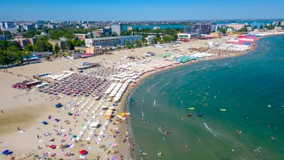 „Litoralul pentru toți” revine în forță din 1 septembrie: vacanțe cu până la 60% mai ieftine, plaje libere și oferte pentru toate buzunarele