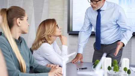 Consultanții încep să devină directori generali. Ce spun cifrele despre performanțele lor?