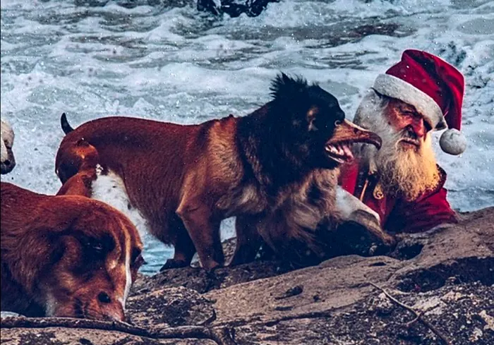 Un mural de Crăciun generat de AI șochează trecătorii. Foto: Daily Mail