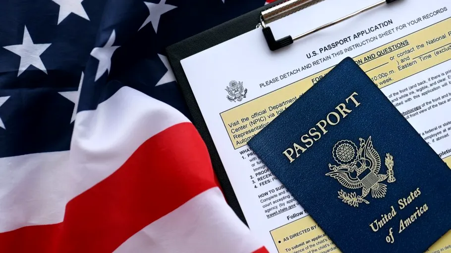 Mii de americani cer cetățenia europeană. Efectul neașteptat al revenirii lui Donald Trump la putere