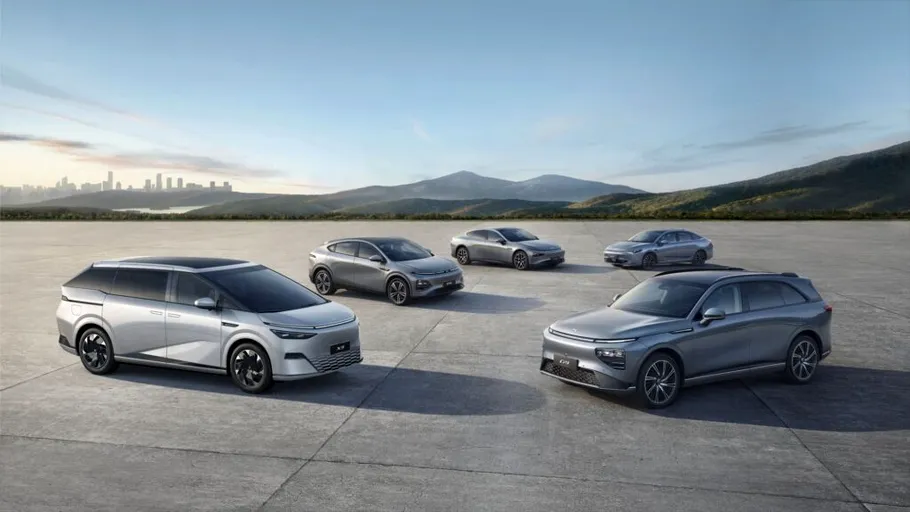 Xpeng își propune să livreze până la 600.000 de mașini în 2026