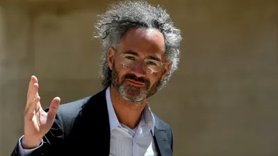 Prima companie „complet anti-woke” din Silicon Valley. CEO-ul Palantir laudă meritocrația, susține „cultura tribală” și atacă corectitudinea politică