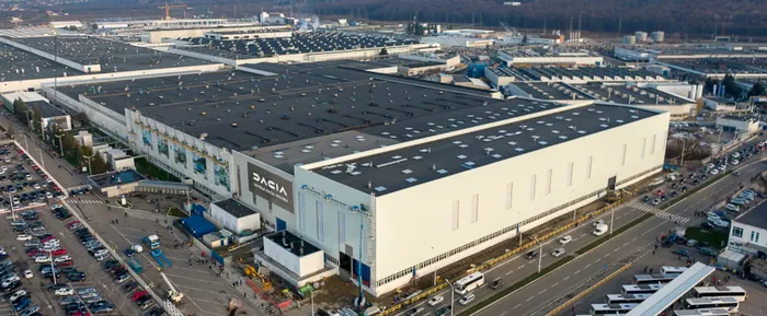 Dacia pregătește noi restructurări. Câți bani vor primi concediații?