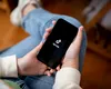 Escrocherie pe TikTok: Videoclipuri AI care promit abonamente gratuite Spotify și Windows păcălesc utilizatorii să instaleze malware