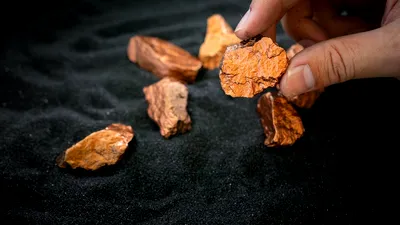 România readuce la viață industria minieră strategică: resursele rare românești care pot schimba jocul în Europa