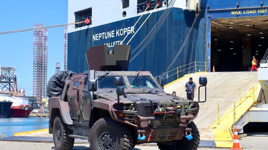 România a primit primele vehicule blindate Cobra dintr-un contract de peste 1.000 de unități