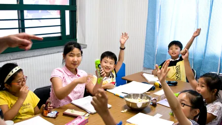 Cele mai dure sisteme educaţionale din lume. Două state europene intră în topul mondial al exigenței