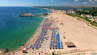 Peste 95% dintre hotelurile de la Marea Neagră, ocupate de români în minivacanța din august. Cât sunt dispuși să scoată din buzunare