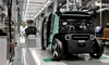 Zoox, filială Amazon, a inaugurat prima fabrică de robotaxiuri. Modelul autonom nu are volan