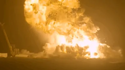 Explozie catastrofală la lansarea rachetei Starship în Texas. Visul spațial al lui Elon Musk se transformă treptat în ruine. VIDEO