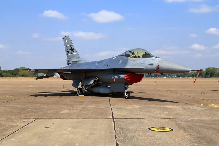 F-16