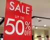 Trucurile retailerilor ca să cumpărăm mai mult. De ce magazinele de discount evită muzica în incintă, iar cele din mall o folosesc intens