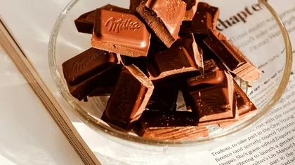 Milka primește premiu negativ pentru ambalaj înșelător și prețuri ascunse. „Cea mai flagrantă minciună publicitară a anului”