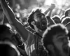 Concertele Oasis și AC/DC aduc prețuri „supersonice” de cazare în Scoția