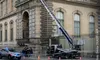 Producătorul macaralei folosită în jaful de la Luvru își face reclamă cu imagini din fața muzeului