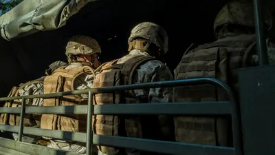 China profită de dependența Rusiei și majorează costurile echipamentelor militare