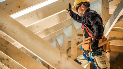 Pentru români, anul 2025 marchează cel mai mic interes pentru joburile din străinătate din ultimii cinci ani