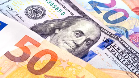 Euro atinge cel mai ridicat nivel din ultima lună, după ce Trump renunță la planul de impunere a tarifelor pentru UE