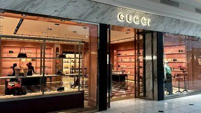 Lovitură de proporții pentru imperiul Kering: vânzările Gucci s-au prăbușit cu 25%