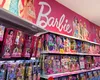 Păpușa Barbie devine inteligentă. OpenAI va integra GenAI în celebra jucărie, care va putea susține conversații cu cei mici