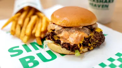 Un lanț de burgeri din Ungaria atacă piața românească: Primul restaurant se deschide în inima Clujului, ca punct de lansare pentru România