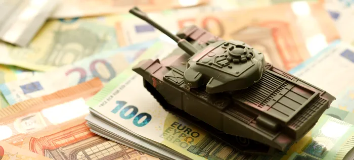 Franța blochează accesul Marii Britanii la fondul gigant al UE pentru apărare