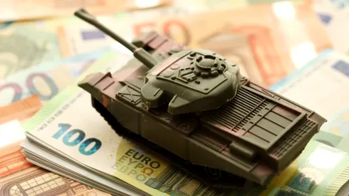 România intră în proiectul unei noi bănci globale pentru apărare. Miza: 100 de miliarde de euro