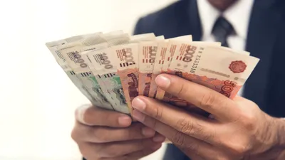 Surpriză pe piețele valutare: Rubla, cea mai performantă monedă în 2025, potrivit datelor publicate de Bank of America