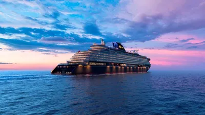 Tot mai mulți români optează pentru croazierele de lux