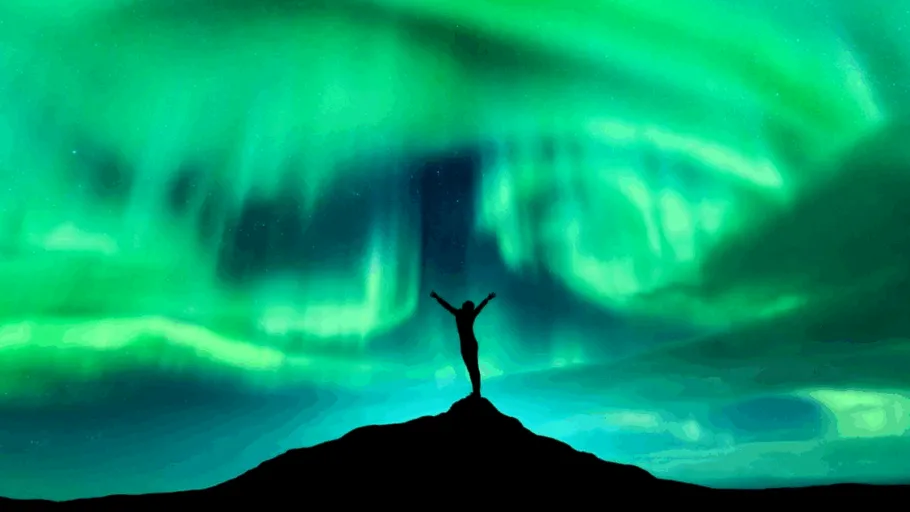 Aurora boreală în vechile cronici: luminile cerului, considerate semne ale sorții națiunilor